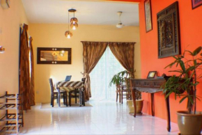 Balinese Villa at Seri Kembangan12 to15 pax
